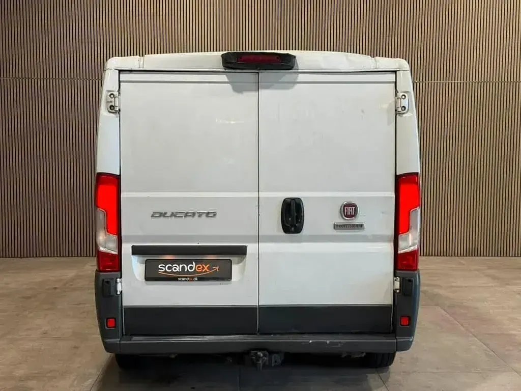 Gebraucht Fiat Ducato 131 PS (96 kW) 2015 Weiß Van