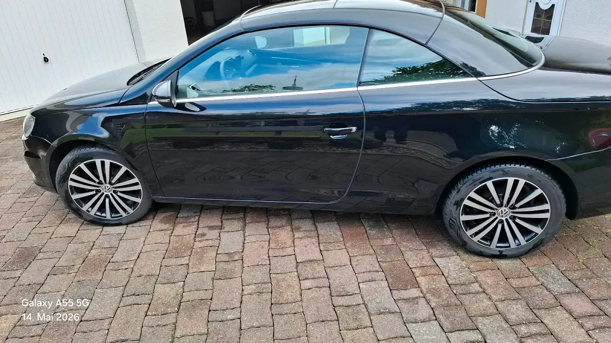 Gebraucht VW Eos 122 PS (89 kW) 2014 Schwarz Cabrio