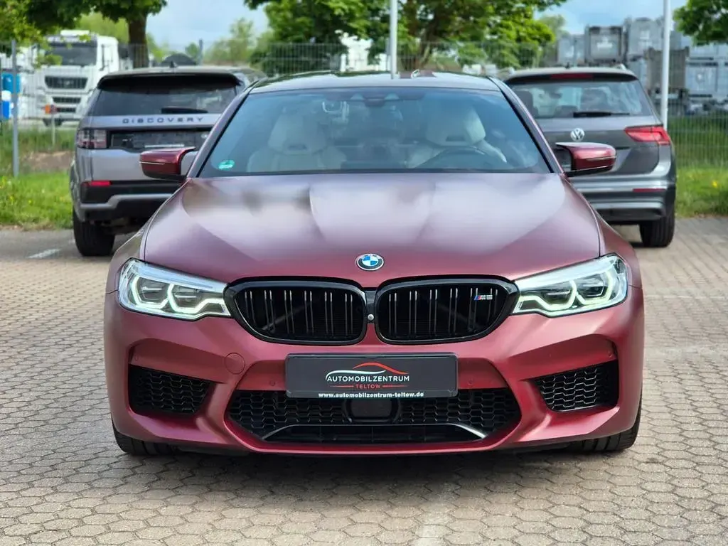 Używany BMW M5 Performance 600 KM (441 kW) 2018 Czerwony Sedan/Limuzyna