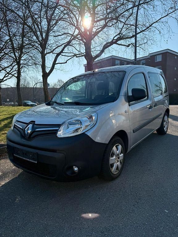Gebraucht Renault Kangoo Experience 90 PS (66 kW) 2018 Silber Van / Kleinbus