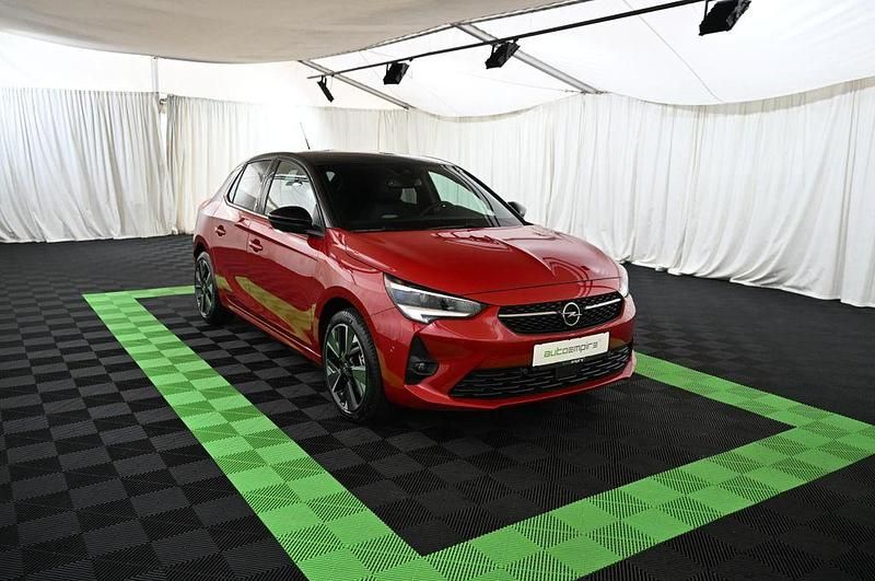 Gebraucht Opel Corsa-e 100 kW (136 PS) 2023 Rot Kleinwagen