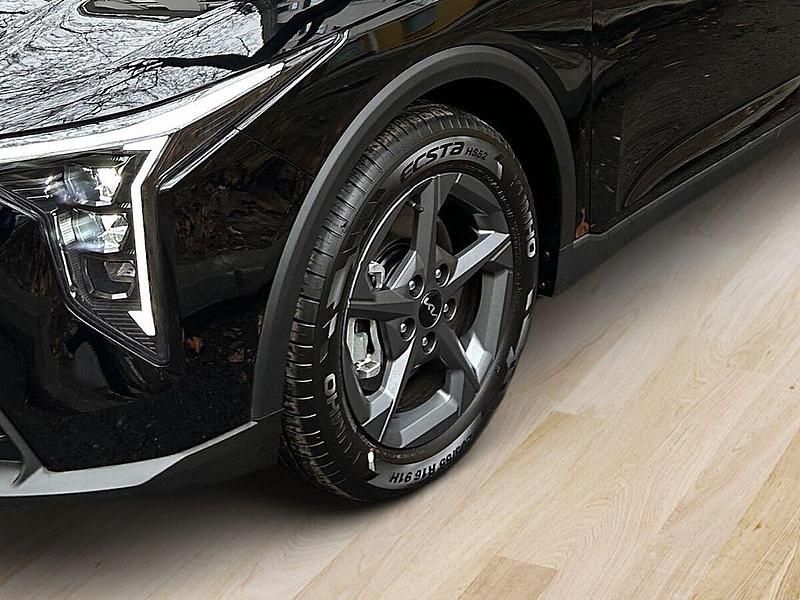 Neu Kia Ceed 120 PS (88 kW) 2026 Schwarz Kleinwagen