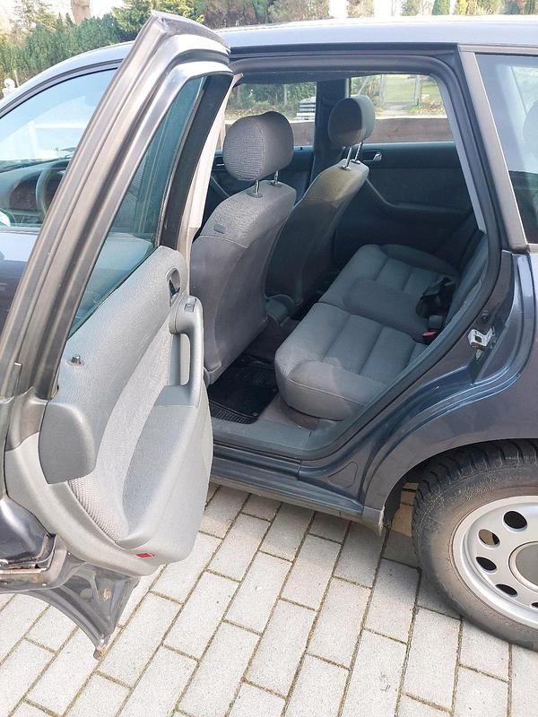 Gebraucht Audi A3 Ambiente 101 PS (74 kW) 2000 Grau Kleinwagen