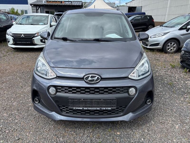 Star dust / met Gebraucht 2017 Hyundai i10 YES! Kleinwagen | 7.890 € (Fairer Preis) - Bild 1/4