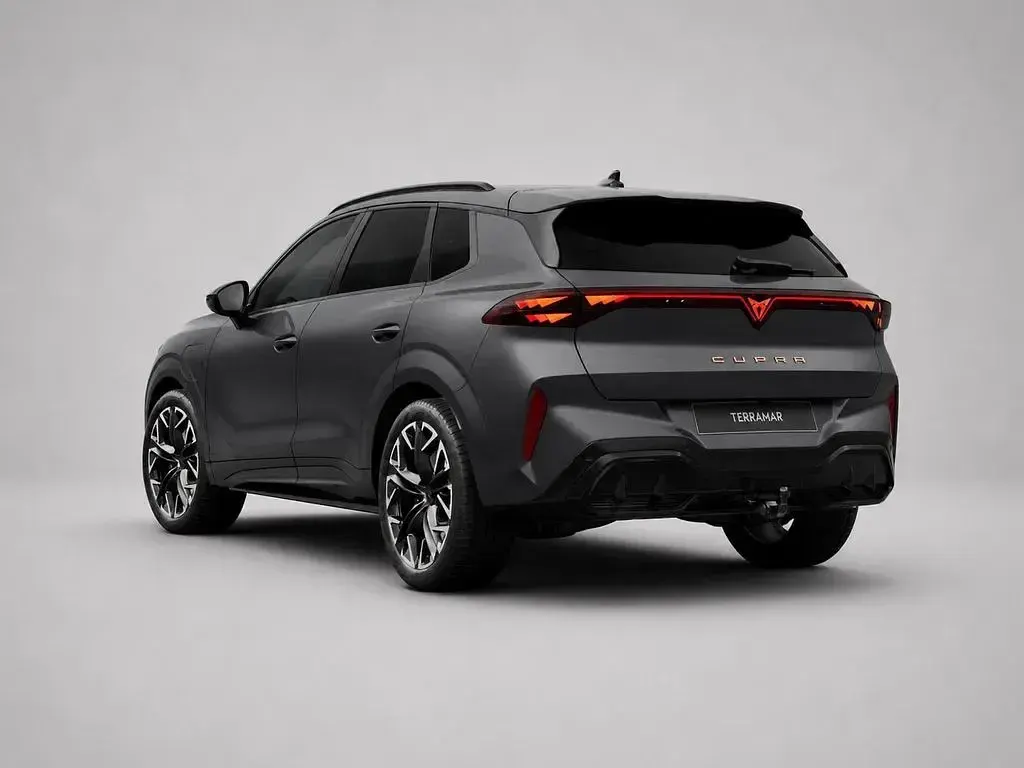 Nowe Cupra Terramar VZ 272 KM (200 kW) 2026 Szary SUV
