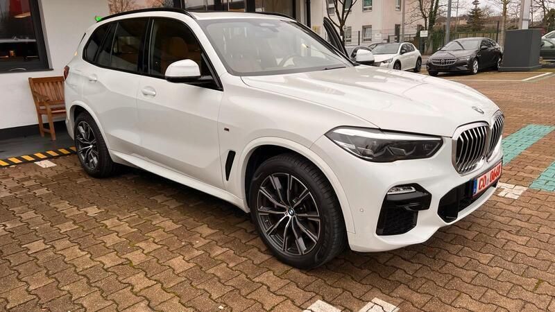 Weiß Gebraucht 2020 BMW X5 SUV | 55.900 € (Guter Preis) - Bild 1/4