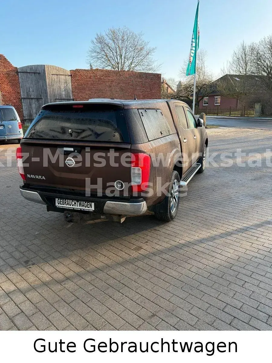 Gebraucht Nissan Navara N-Connecta 190 PS (139 kW) 2017 Braun Pickup