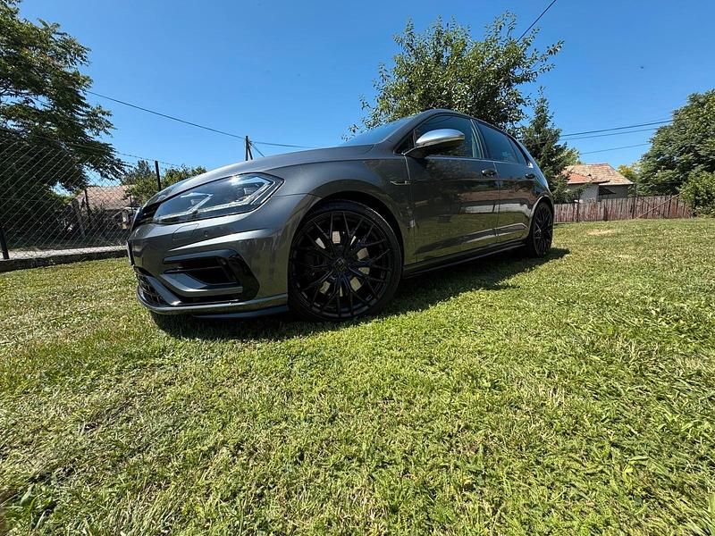 Gebraucht VW Golf VII 300 PS (220 kW) 2019 Grau Limousine