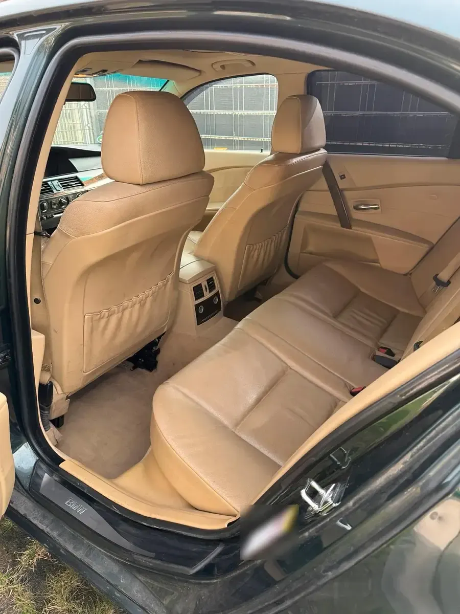Gebraucht BMW 525 218 PS (160 kW) 2005 Grün Limousine