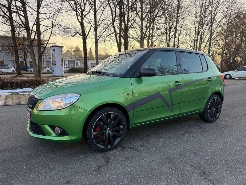Gebraucht Skoda Fabia RS 179 PS (131 kW) 2010 Grün Limousine