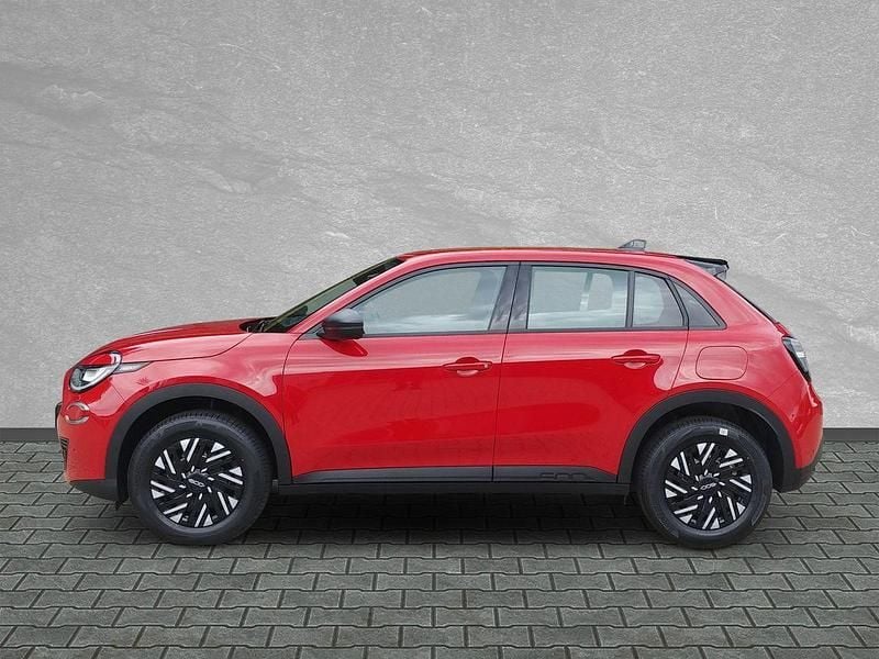 Neu Fiat 600 145 PS (106 kW) 2025 Passione rot SUV