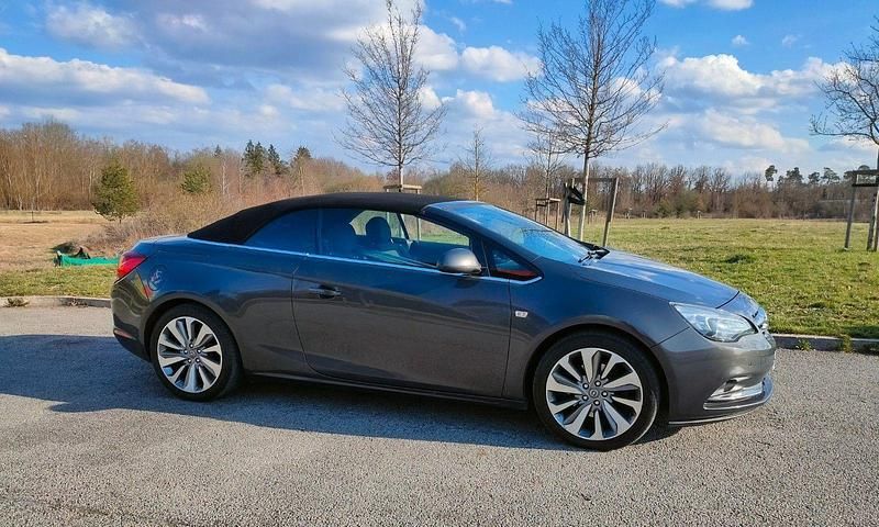Gebraucht Opel Cascada Edition 120 PS (88 kW) 2013 Braun Cabrio