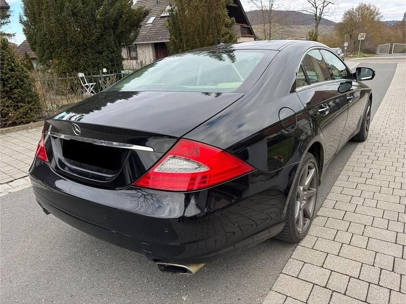 Gebraucht Mercedes CLS320 224 PS (164 kW) 2008 Schwarz Limousine
