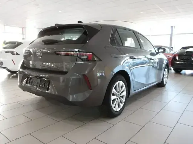 Brugt Opel Astra 110 HK (80 kW) 2023 Grå Hatchback