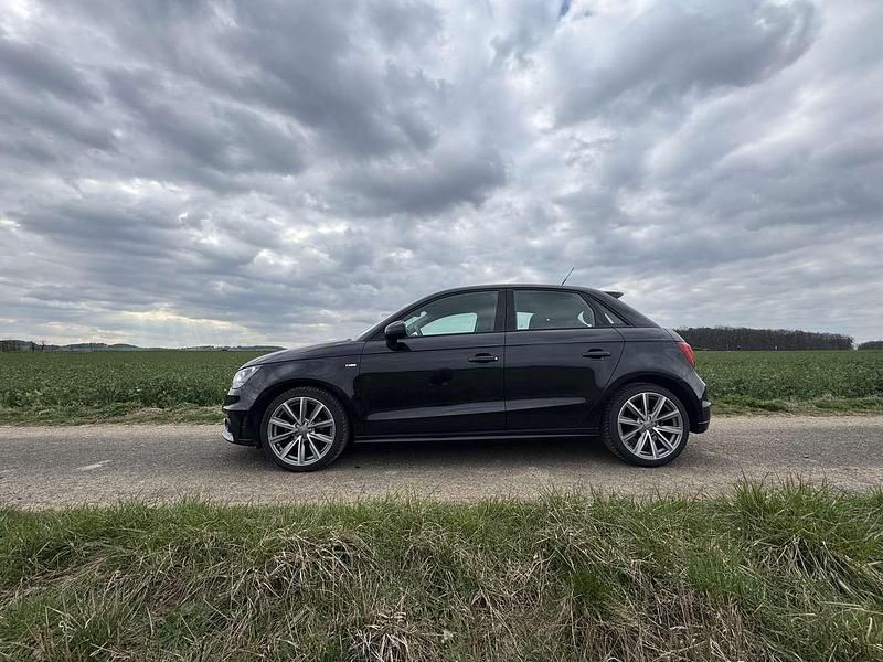 Gebraucht Audi A1 S-Line 86 PS (63 kW) 2013 Schwarz Kleinwagen