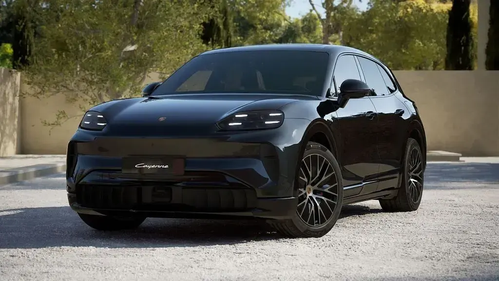 Neu Porsche Cayenne S Electric 489 kW (666 PS) 2026 Chromitschwarzmetallic SUV