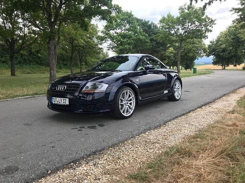 Blau Gebraucht 2003 Audi TT Sport Coupé | 15.000 € (Fairer Preis) - Bild 1/4