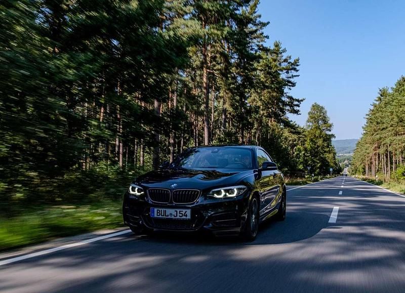 Schwarz Gebraucht 2020 BMW M240 M Sport Coupé | 36.000 € (Fairer Preis) - Bild 1/4