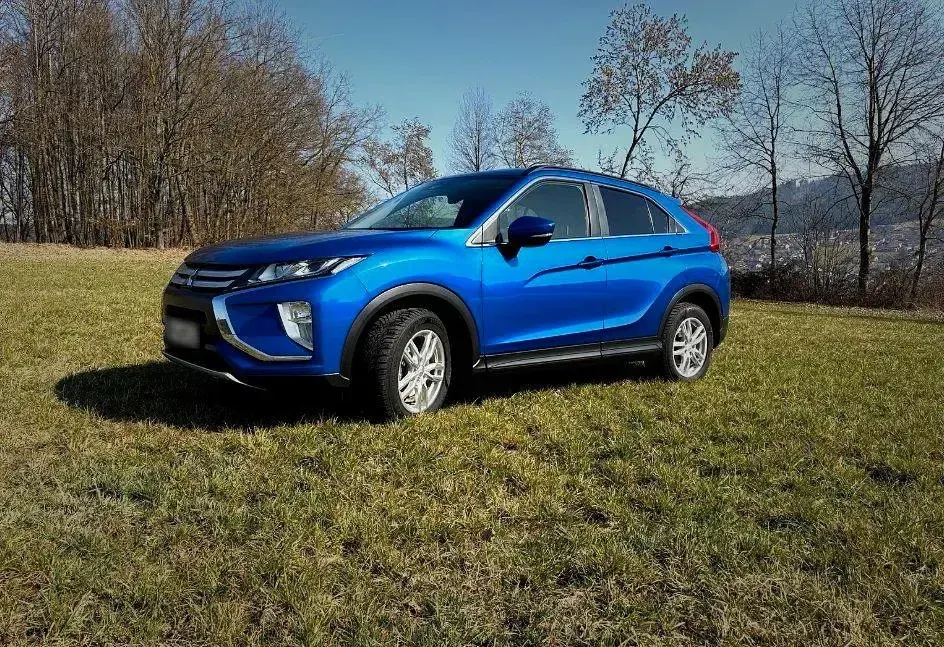 Gebraucht Mitsubishi Eclipse Cross 163 PS (119 kW) 2020 Blau SUV
