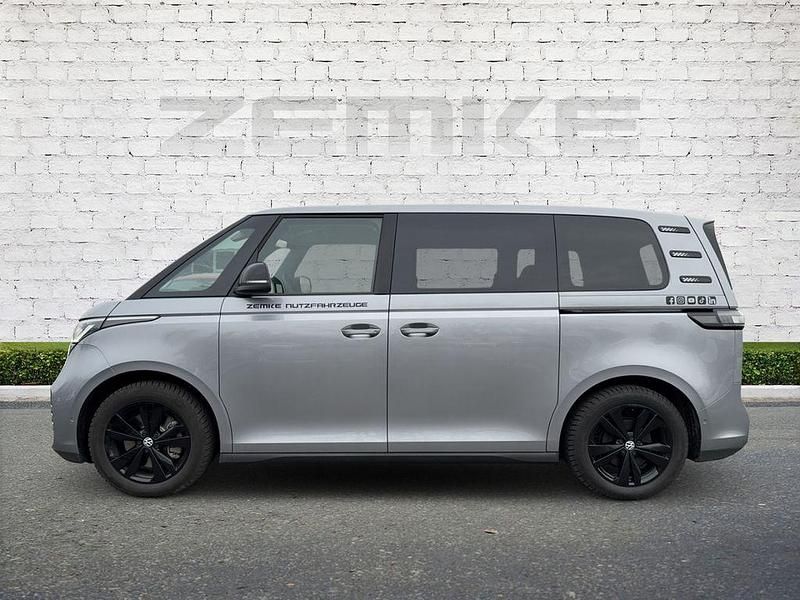 Gebraucht VW ID. Buzz Pro 150 kW (204 PS) 2025 Monosilber metallic Van / Kleinbus