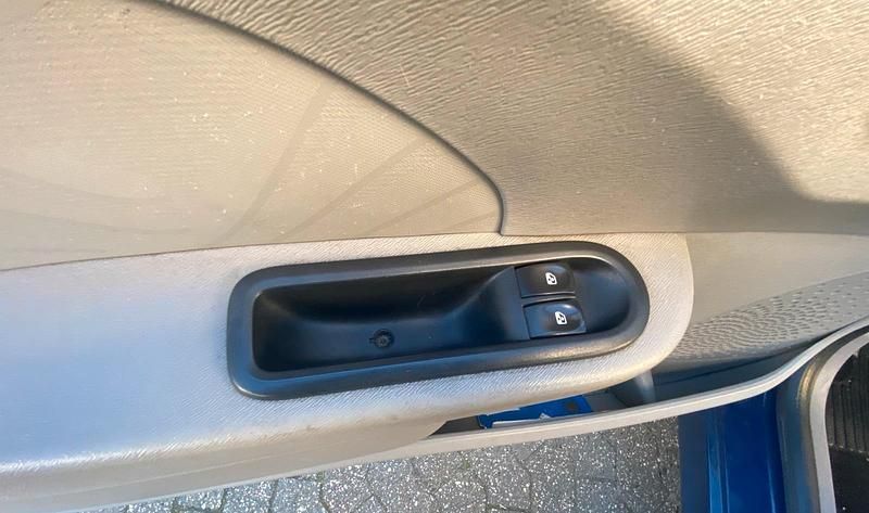 Gebraucht VW Polo 54 PS (39 kW) 2009 Blau Kleinwagen