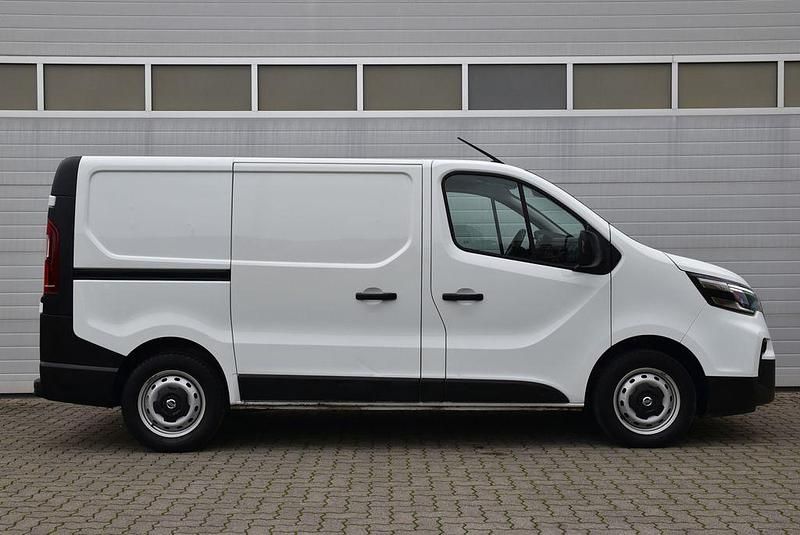 Gebraucht Nissan Primastar 110 PS (80 kW) 2022 Weiß Van / Kleinbus