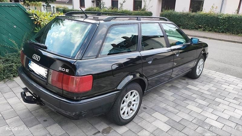 Schwarz Gebraucht 1993 Audi 80 Kombi | 3.456 € - Bild 1/4