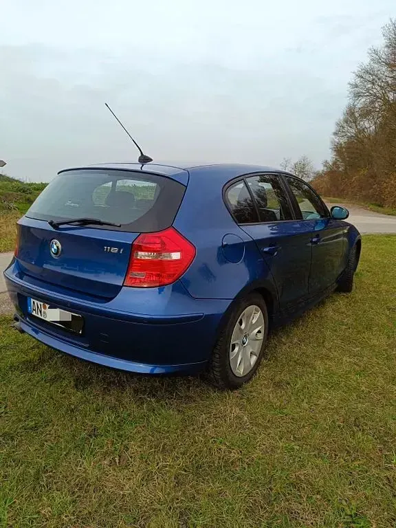 Gebraucht BMW 116 122 PS (89 kW) 2008 Blau Kleinwagen
