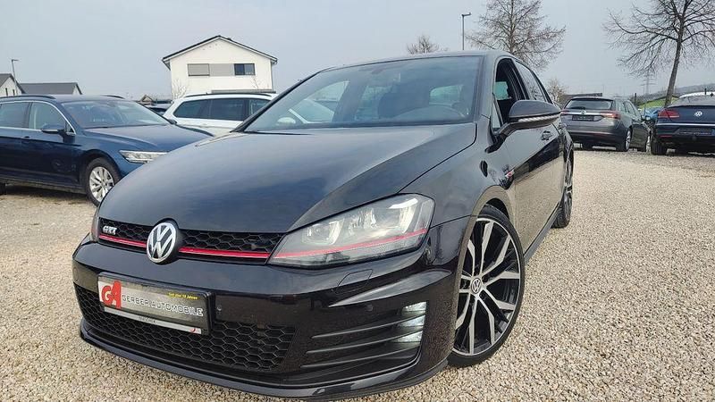 Gebraucht VW Golf VII GTI 220 PS (161 kW) 2015 Schwarz Limousine