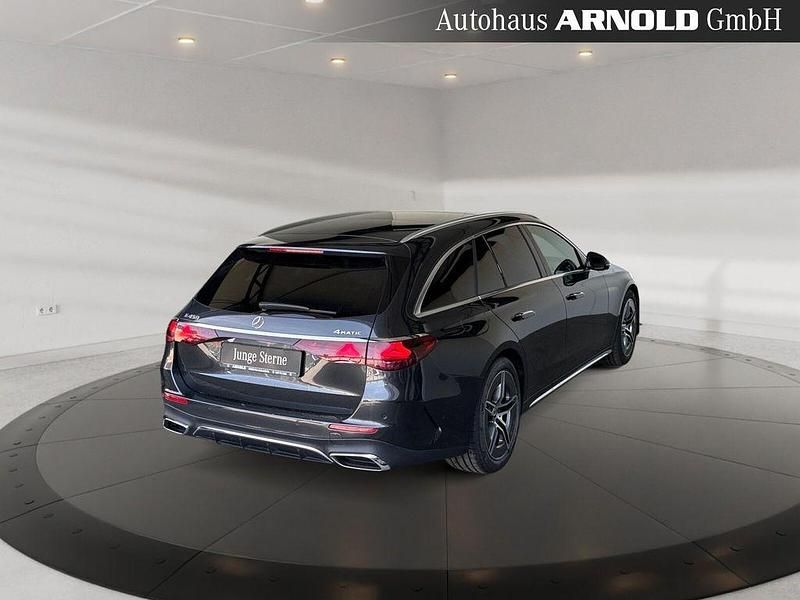 Gebraucht Mercedes E450 AMG line 381 PS (280 kW) 2024 Grau Limousine