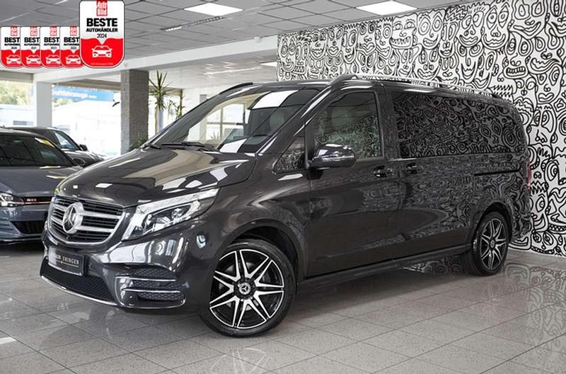 Graphitgrau metallic Gebraucht 2019 Mercedes V300 Exclusive Van / Kleinbus | 53.890 € (Superpreis) - Bild 1/3