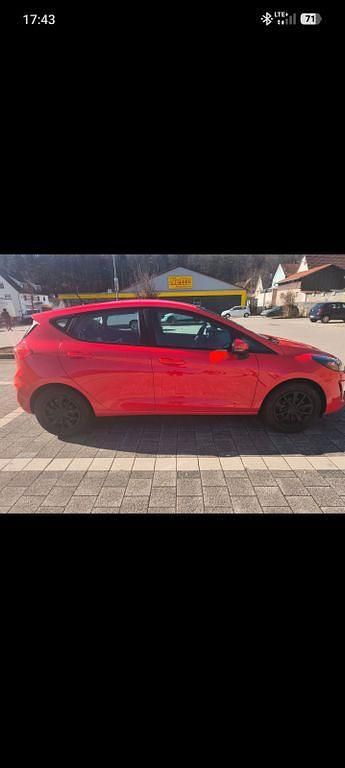 Gebraucht Ford Fiesta Cool & Connect 101 PS (74 kW) 2021 Rot Kleinwagen