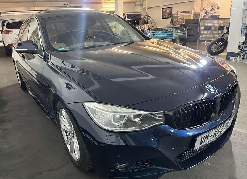 Gebraucht BMW 325 Luxury Line 218 PS (160 kW) 2014 Blau Kombi