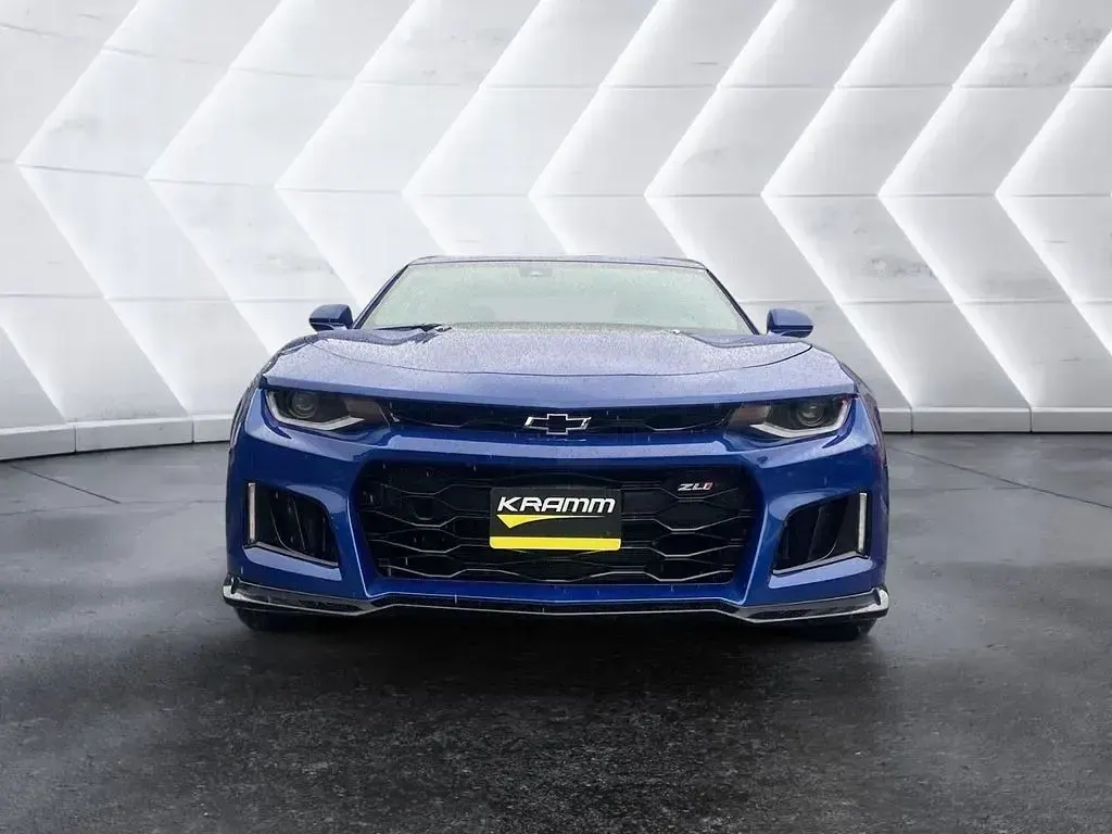 Neu Chevrolet Camaro ZL1 659 PS (484 kW) 2026 Blau Coupé