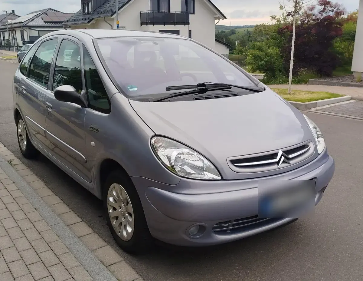 Gebraucht Citroën Xsara Picasso 116 PS (85 kW) 2003 Grau Van / Kleinbus