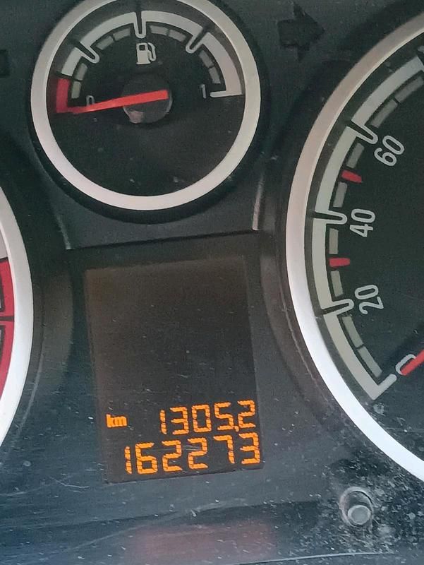 Usata Opel Corsa 85 CV (62 kW) 2012 Blu Utilitaria