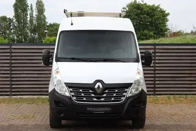 Używany Renault Master 131 KM (96 kW) 2019 Biały Minivan