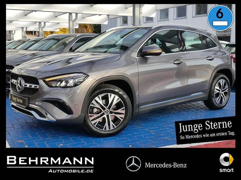 Metalliclack mountaingrau Gebraucht 2024 Mercedes GLA180 Progressive SUV | 42.980 € (Teuer) - Bild 1/4