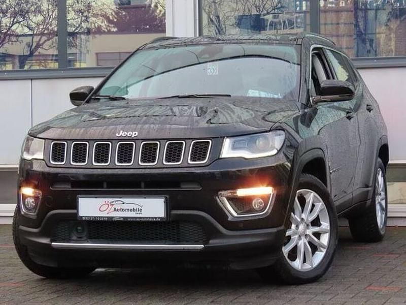 Gebraucht Jeep Compass 150 PS (110 kW) 2021 Schwarz SUV