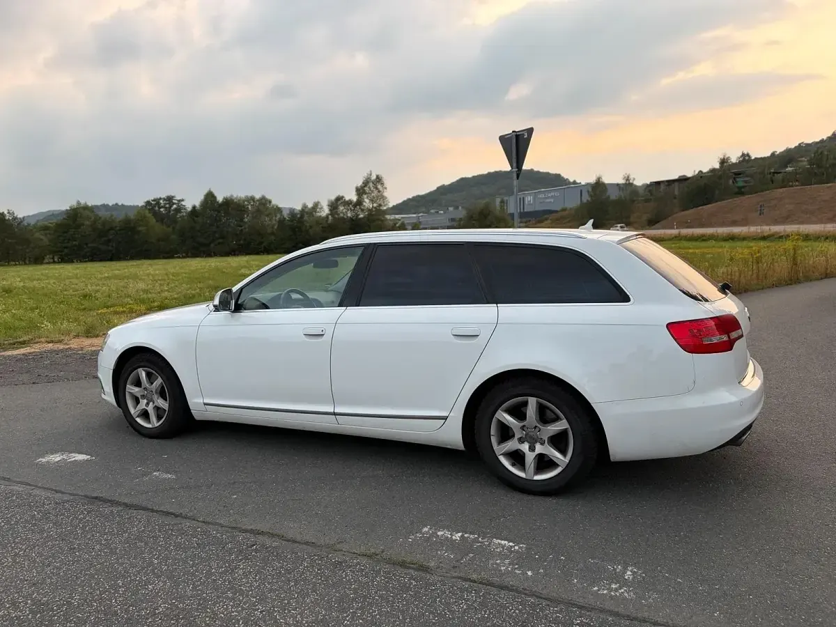 Gebraucht Audi A6 170 PS (125 kW) 2010 Weiß Kombi