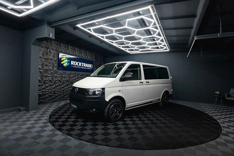 Gebraucht VW Caravelle 180 PS (132 kW) 2014 Weiß Van / Kleinbus