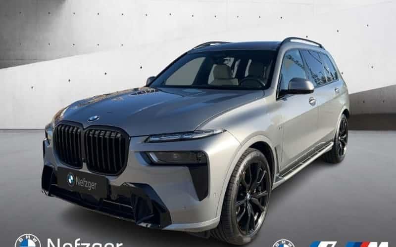 Grau Gebraucht 2024 BMW X7 Shadowline SUV | 107.500 € - Bild 1/4