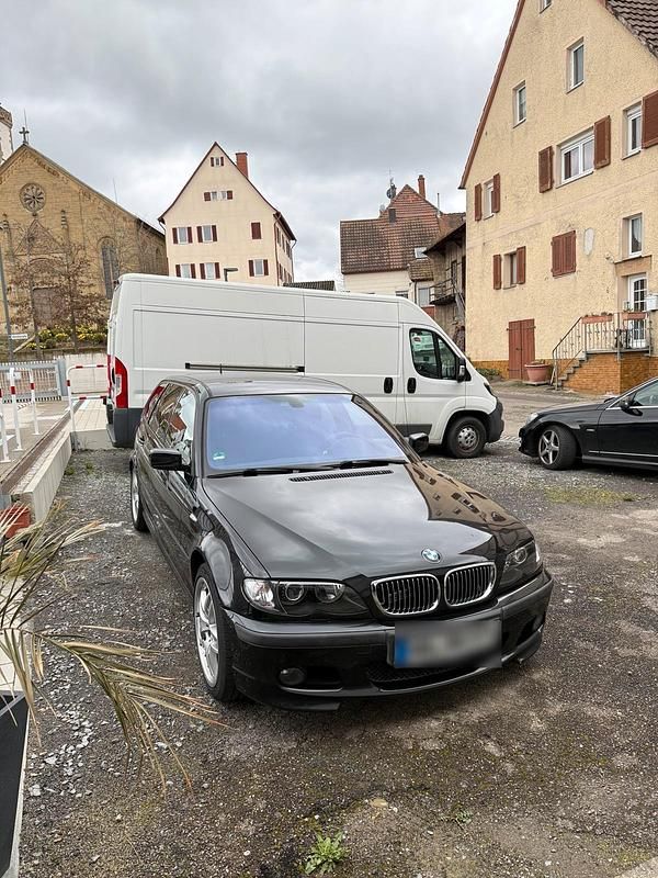Gebraucht BMW 330 231 PS (169 kW) 2003 Schwarz Kombi