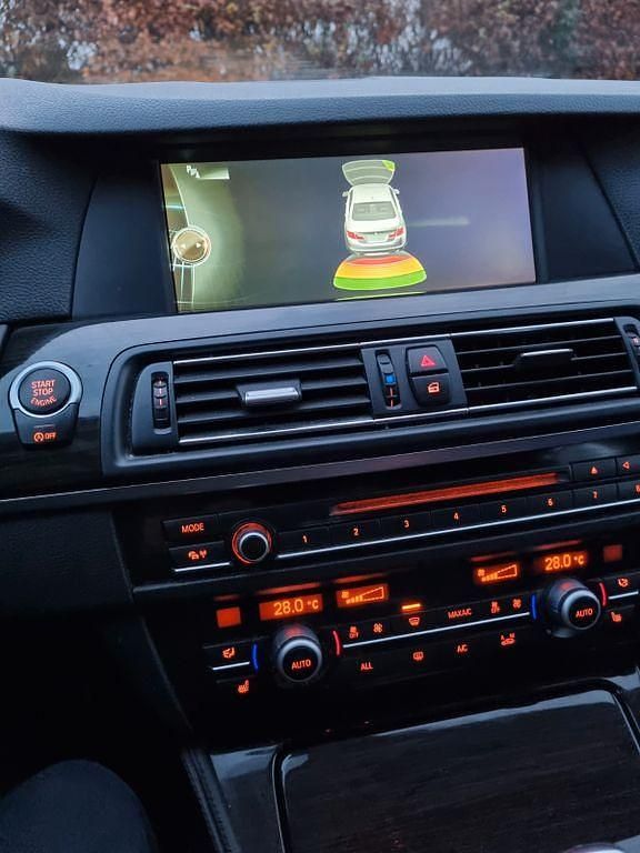 Gebraucht BMW 530 258 PS (189 kW) 2013 Limousine