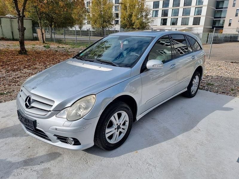 Silber Gebraucht 2007 Mercedes R280 Van / Kleinbus | 2.800 € (Superpreis) - Bild 1/4