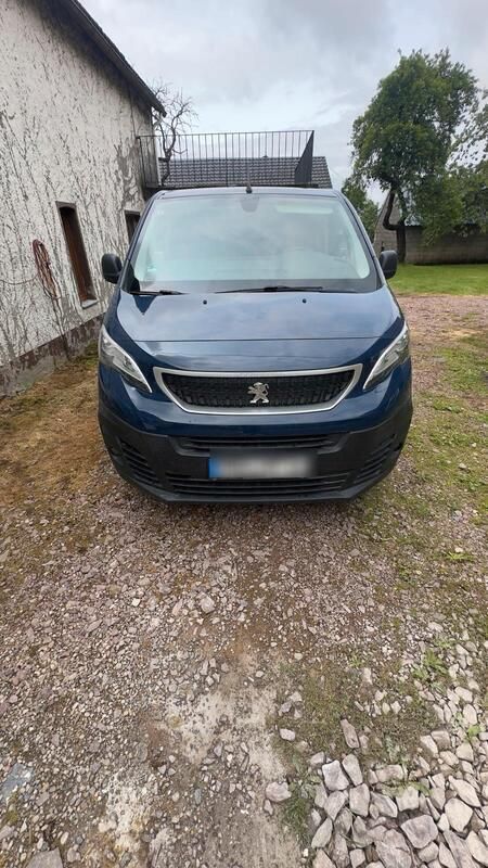 Blau Gebraucht 2018 Peugeot Expert Van | 9.000 € (Guter Preis) - Bild 1/4