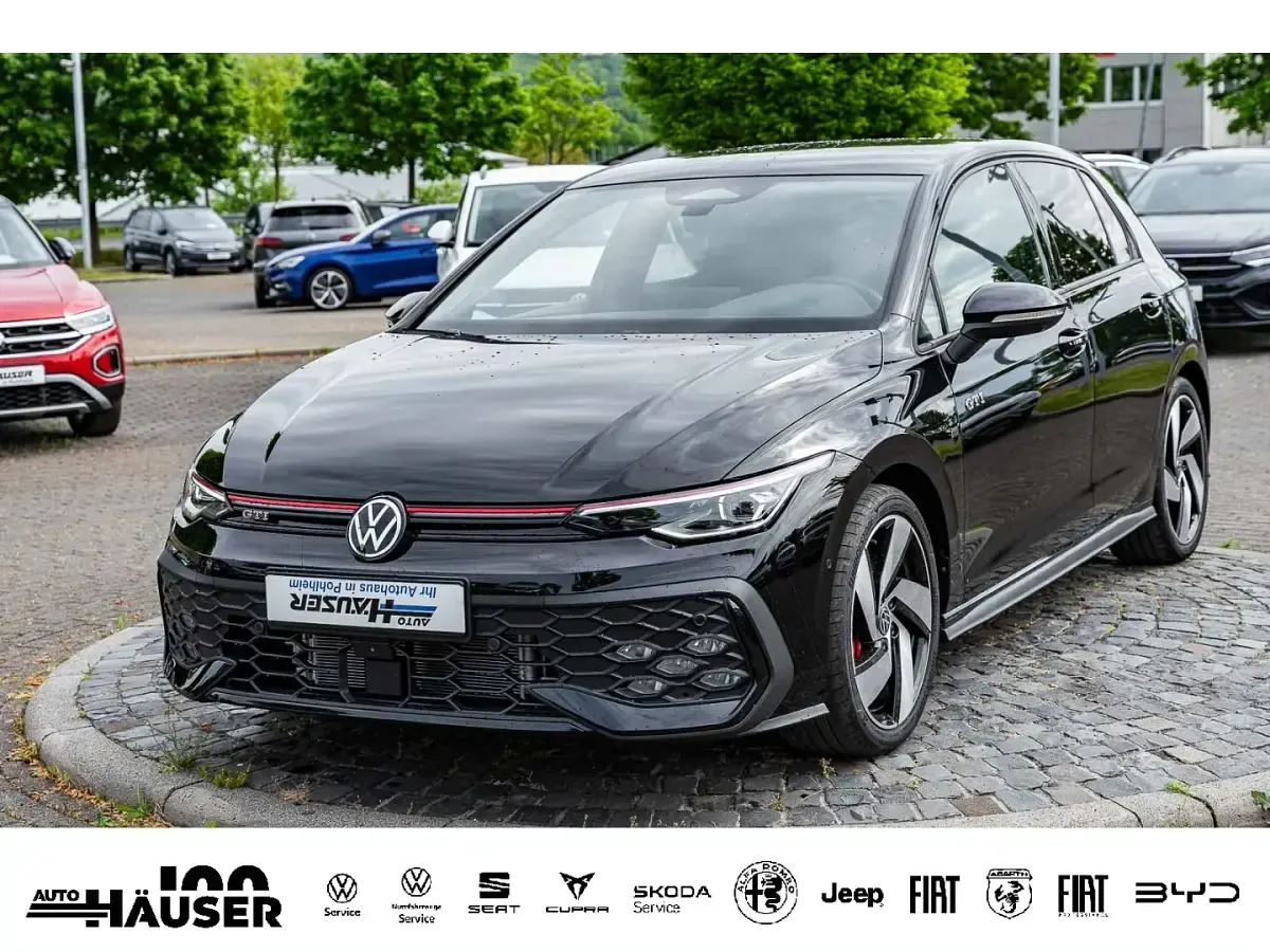 Gebraucht VW Golf VIII GTI 265 PS (194 kW) 2026 Limousine