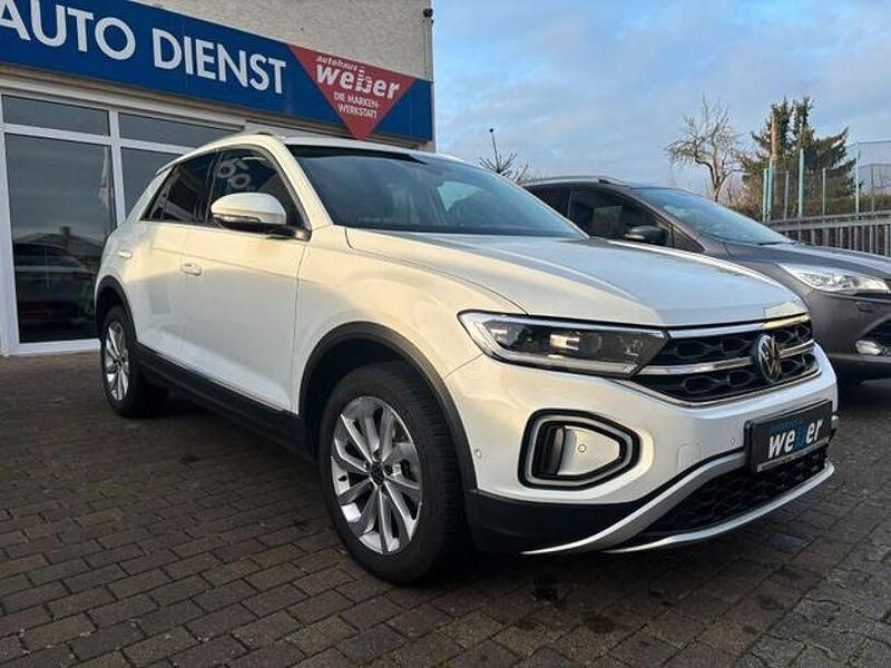 Gebraucht VW T-Roc Style 150 PS (110 kW) 2023 Pure white SUV