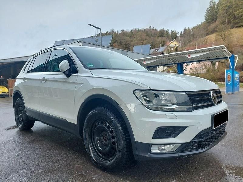 Gebraucht VW Tiguan Comfortline 150 PS (110 kW) 2016 Weiß SUV