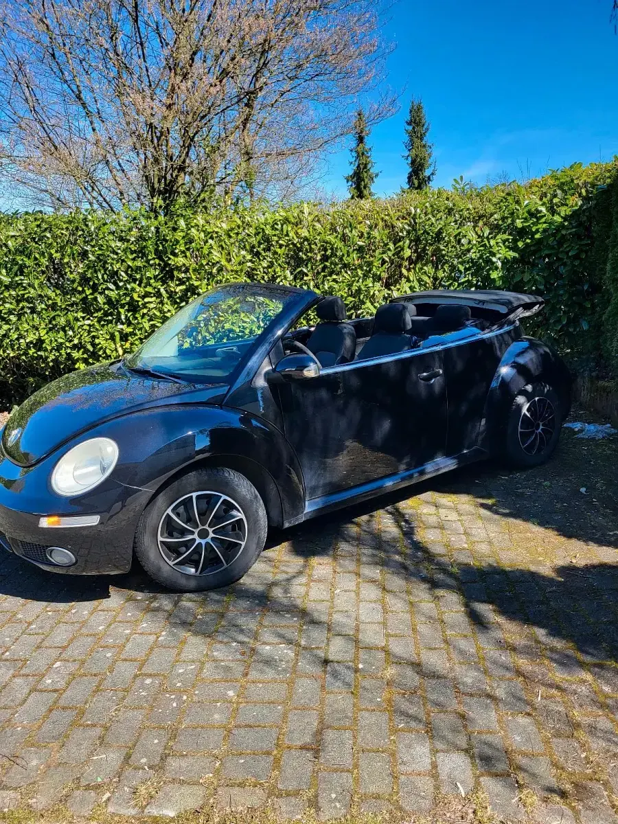 Gebraucht VW New Beetle 102 PS (75 kW) 2006 Schwarz Kleinwagen